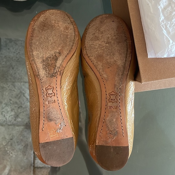Tory Burch Used Flats - Picture 4 of 6